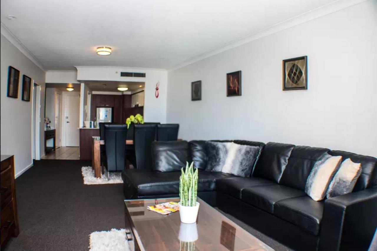 Deluxe Chevron Renaissance Διαμέρισμα Χρυσή Ακτή Εξωτερικό φωτογραφία
